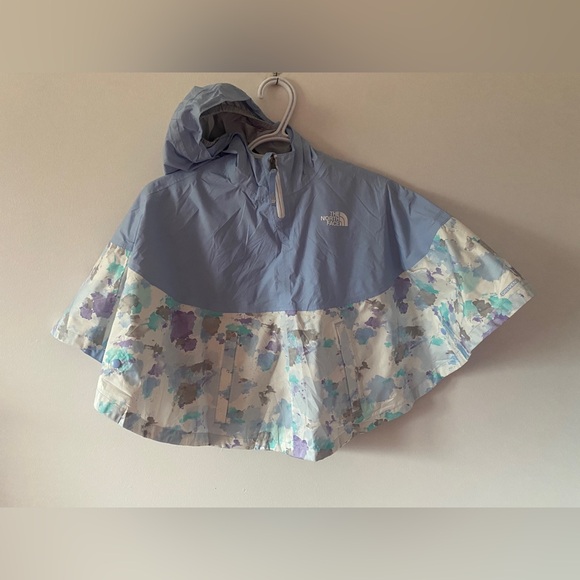 The North Face Girls Rain Poncho Size 5 - Picture 2 of 7